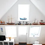 Marthas Rorbu Bakkasund