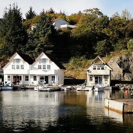 Marthas Rorbu بيت للعطل *