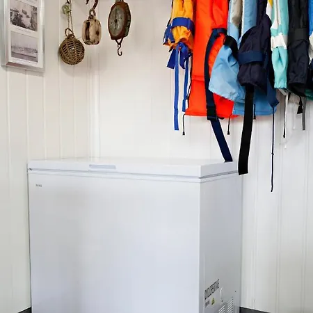 Marthas Rorbu Bakkasund