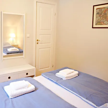 Marthas Rorbu Dom wakacyjny *